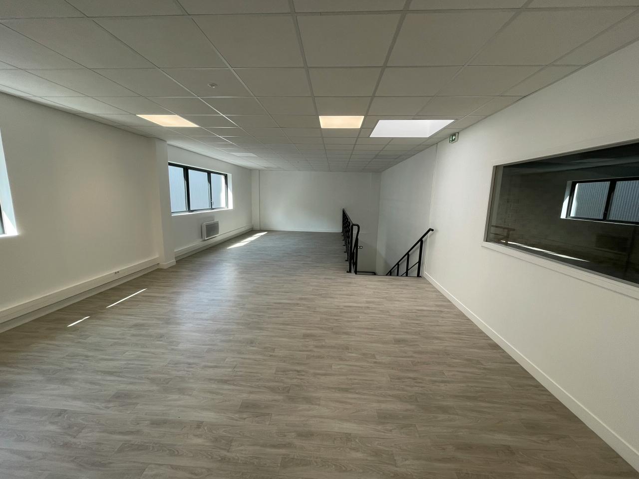 Local d'activité Bussy-Saint-Georges 458m² Location local d'activité Bussy-Saint-Georges Seine-et-Marne OLACT2200670 8